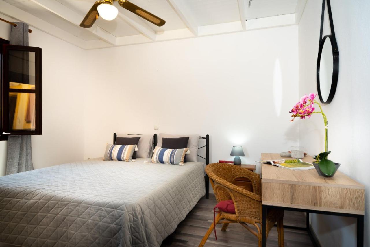 The Walk Inn Apartments Rhodes City Kültér fotó