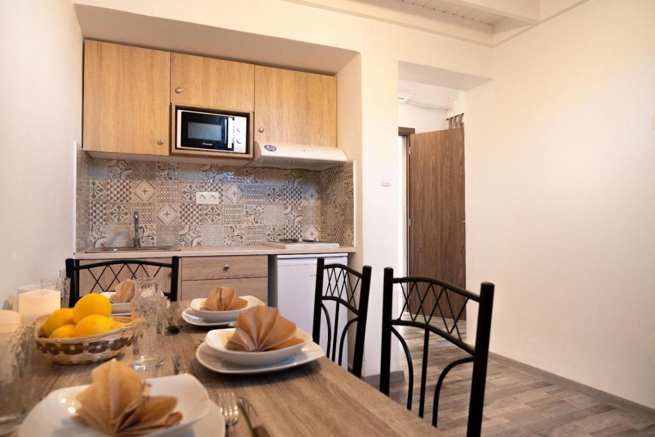 The Walk Inn Apartments Rhodes City Kültér fotó